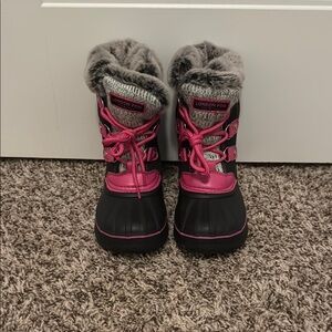 London Fog Pink and Black Winter Boots